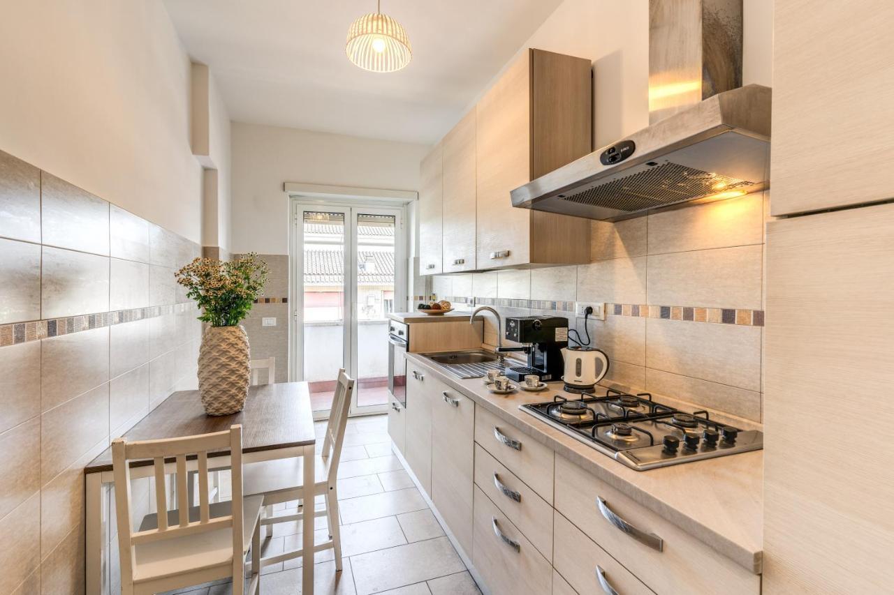 Apartamento Holydom71 *